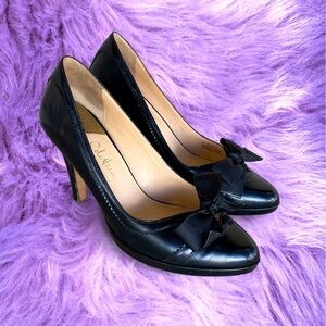 Black Cole Haan Heels with NikeAir Soles - Size 7.5